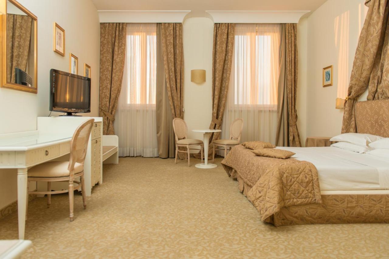 Hotel San Paolo Al Convento Trani Exterior foto