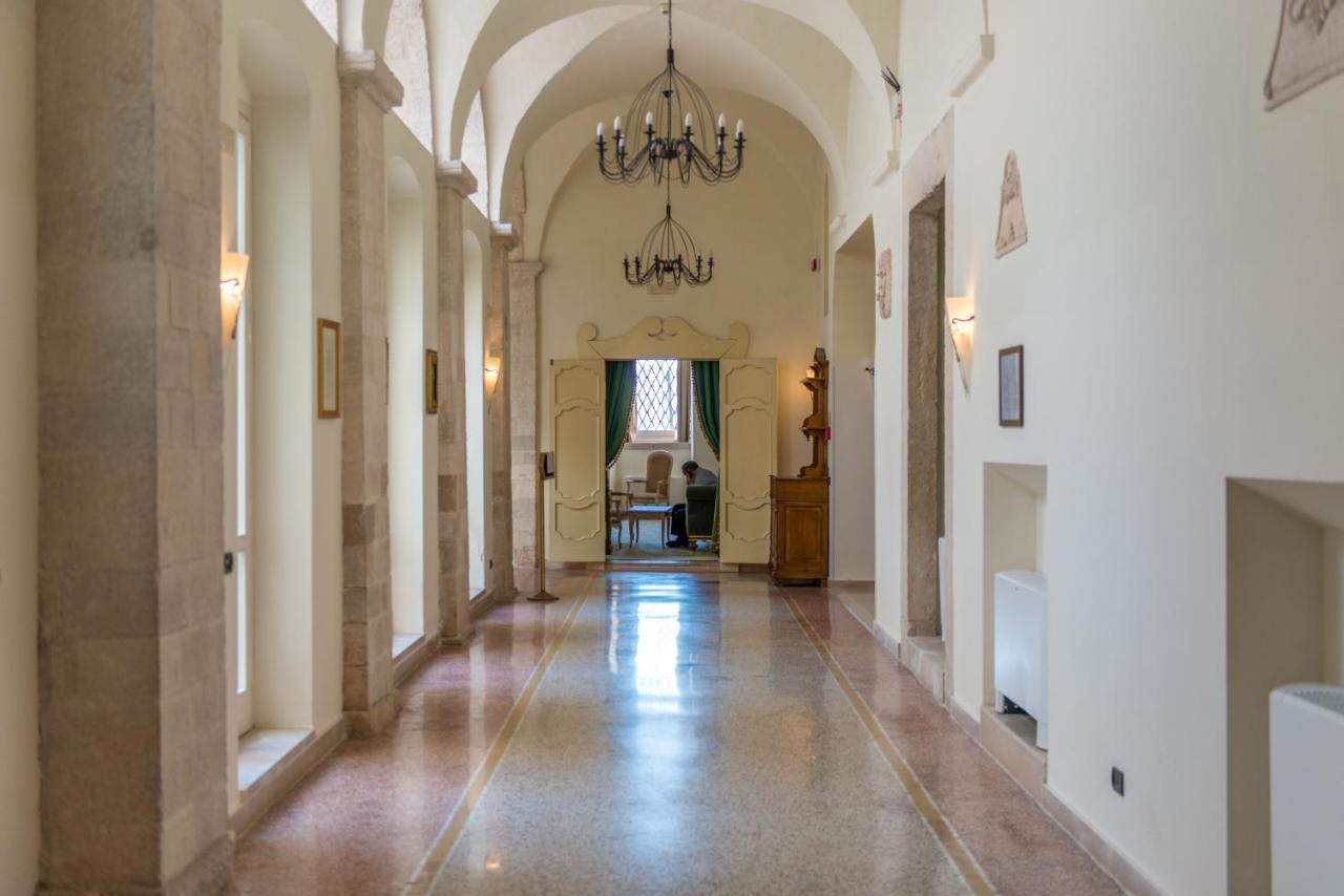 Hotel San Paolo Al Convento Trani Exterior foto